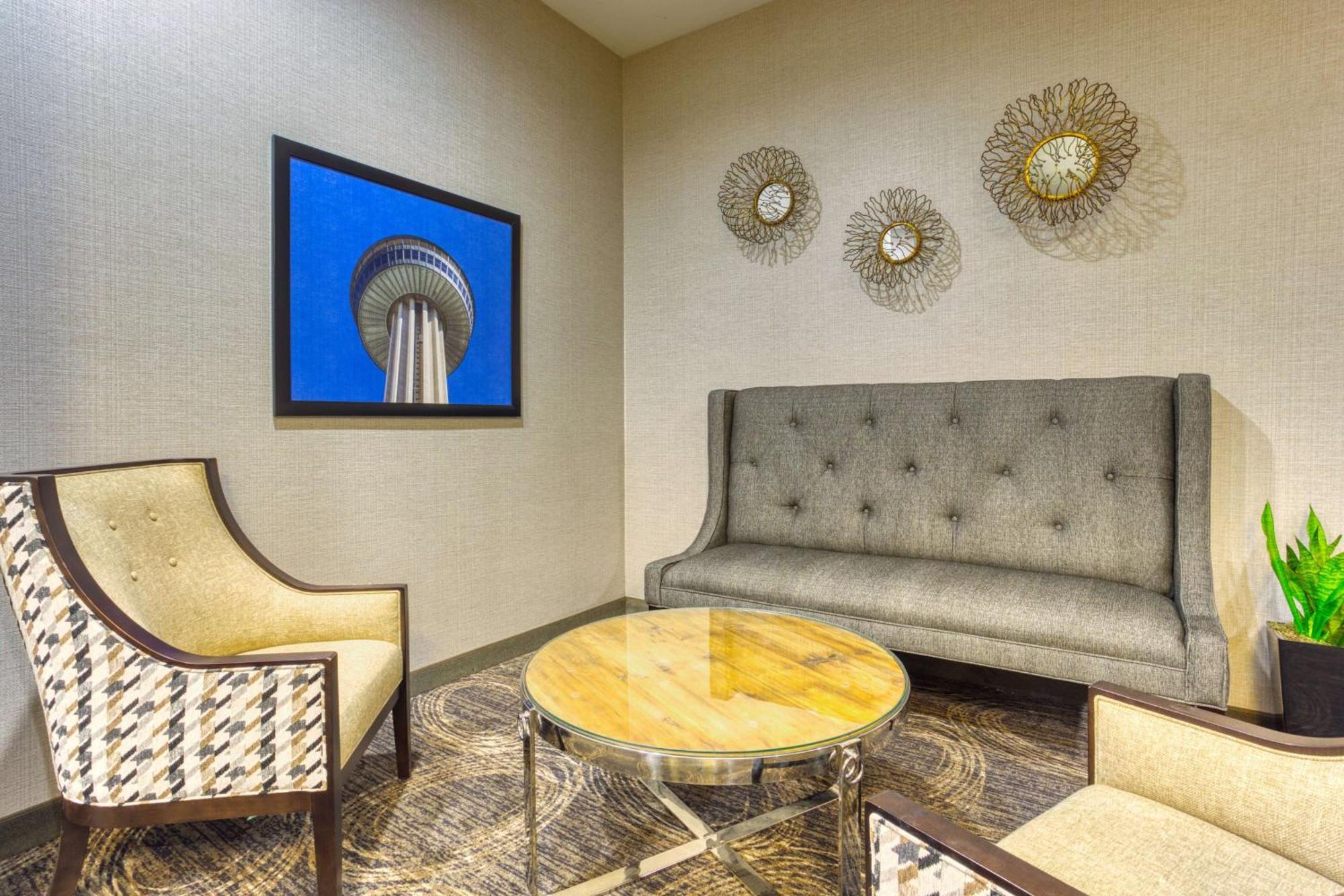 Hotel Drury Inn&suites Near La Cantera 3*