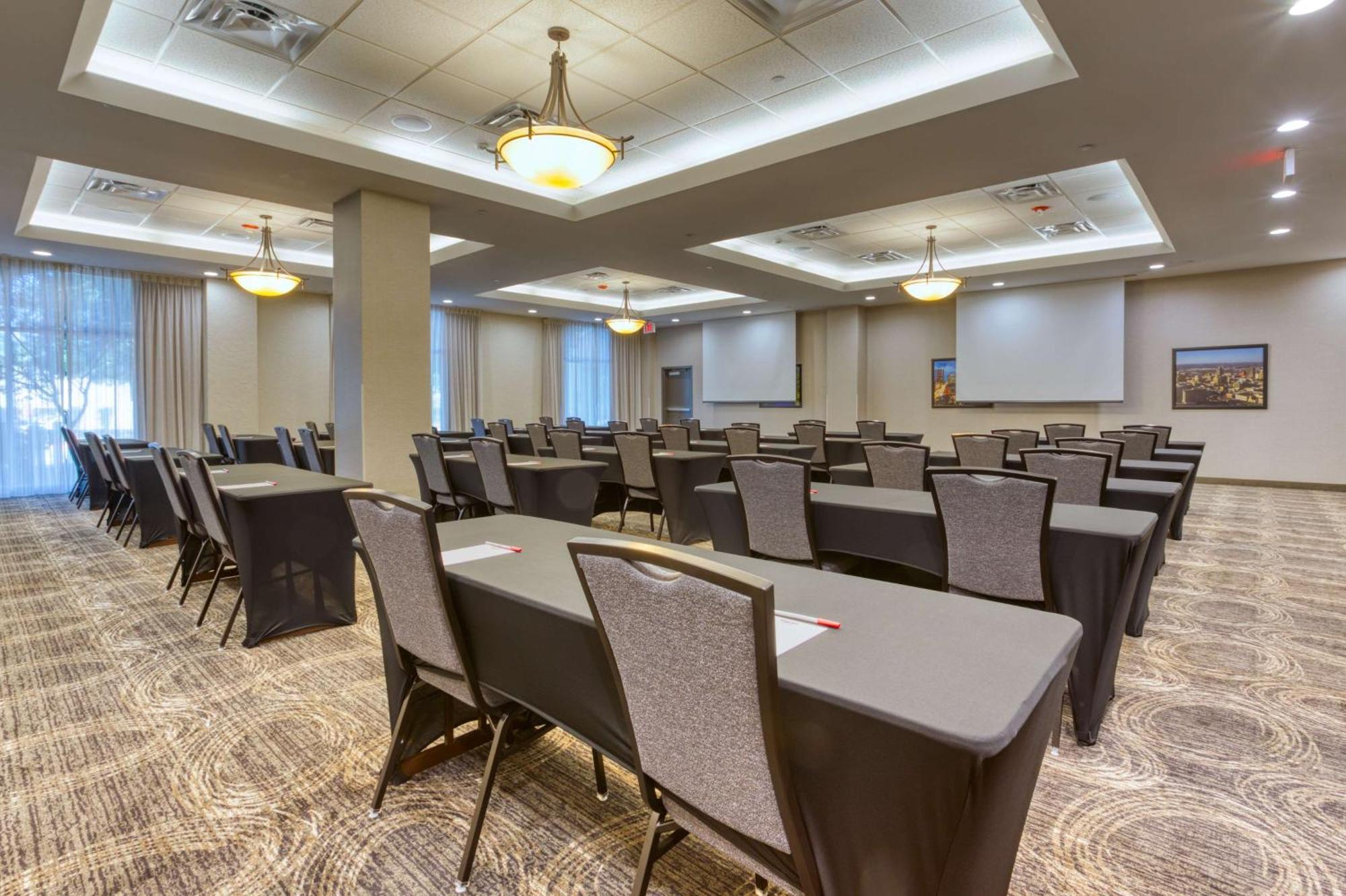 Hotel Drury Inn&suites Near La Cantera