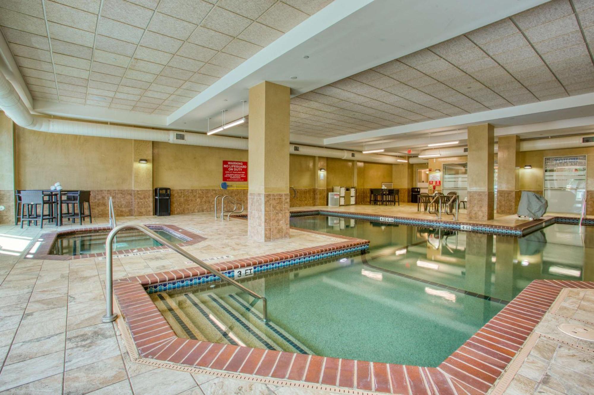 Drury & Near La Cantera Hotel